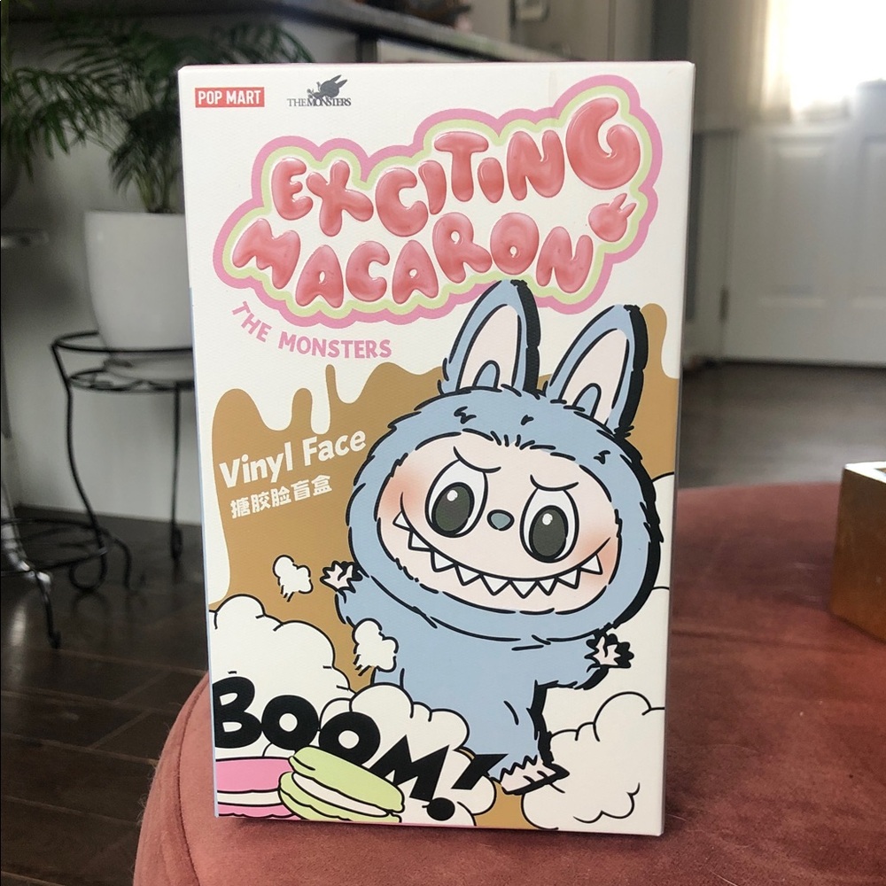 Exciting Macaron Vinyl Face Figure